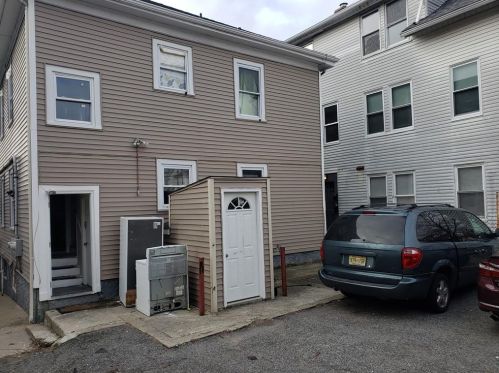 537 Branch Ave, Providence, RI 02904-2234
