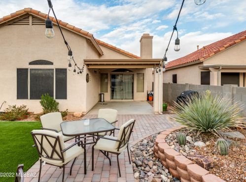 7938 Panamint Dr, Tucson AZ 85743-1184 exterior