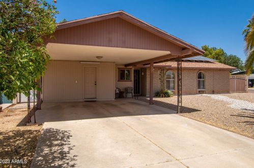 5616 Brown St, Glendale, AZ 85302-1409