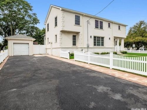 351 Cedarhurst Ave, Cedarhurst, NY 11516-1629