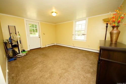 265 Phillipsburg Rd, Middletown NY  10940-3506 exterior