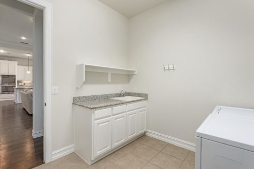 954 Beverly Ln, Allen TX  75013-5717 exterior