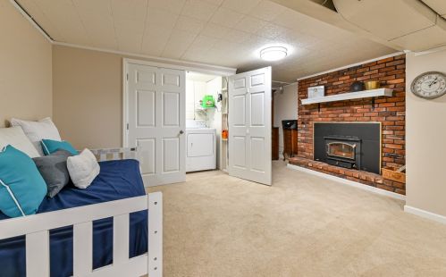 2567 Aldon Dr, Sewickley PA  15143-8612 exterior