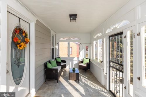 501 West Ave, New Castle, DE 19720-5953
