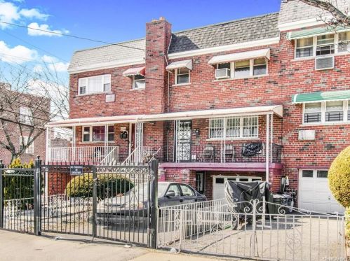 3633 Bronxwood Ave, Bronx, NY 10469-1103