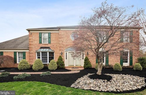 114 Matthew Cir, Southampton, PA 18954-2046