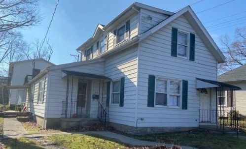 215 Vine St, Miami, OH 45056-1128