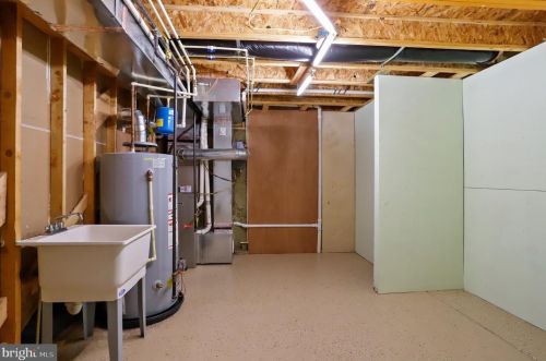 1142 Dallas Dr, Upton PA  17225-8535 exterior