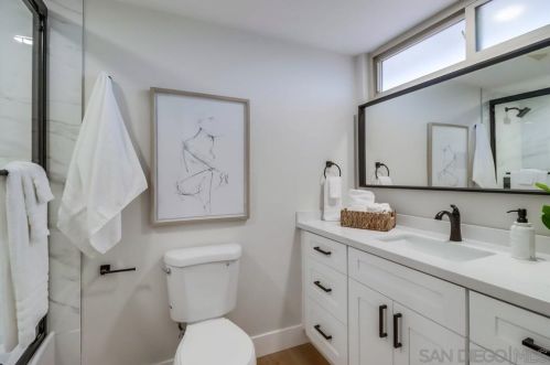 6319 Lake Athabaska Pl, San Diego CA  92119-3526 exterior