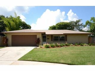754 Woodside Rd, Maitland, FL 32751-5132