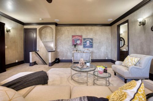 2940 Capetanios Dr, Folsom CA  95762-4601 exterior