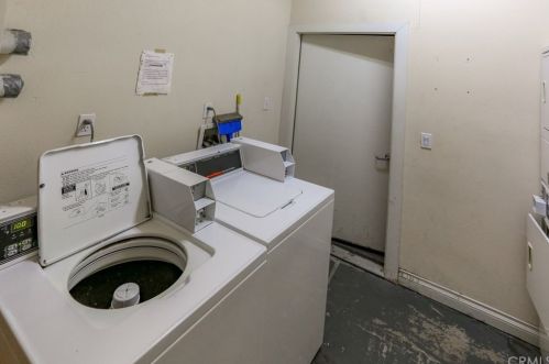 4230 Montalvo St, San Diego CA 92107-1139 exterior