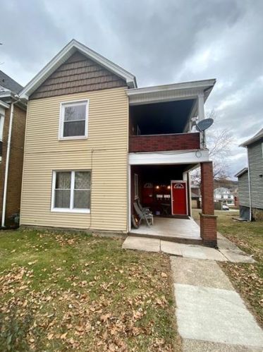 235 2nd St, Jeannette, PA 15644-1867