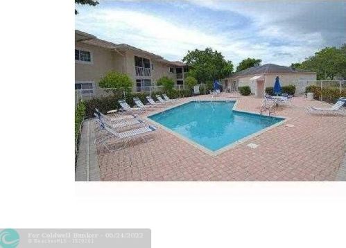 421 10th St, Dania Beach FL  33004-4540 exterior