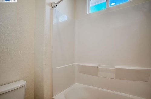 70 Thunder Bay Ct, West Pittsburg CA  94565-7924 exterior