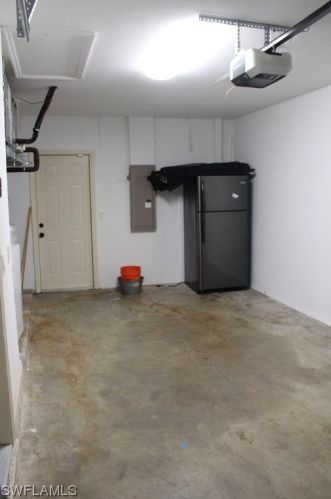 3752 2nd Ave, Cape Coral FL  33904-4807 exterior
