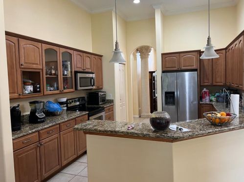 3189 Armucher St, Fort Pierce, FL 34953-4543