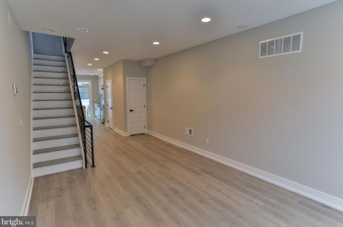 618 Mckean St, Philadelphia PA 19148-2208 exterior