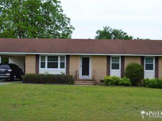 2779 Ridgecrest Cir, Florence, SC 29501-6072