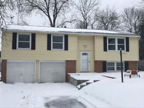 54 Blackwell Ln, Henrietta, NY 14467-9752