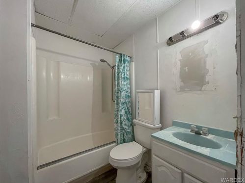 1944 Robson Cir, Bullhead City AZ  86442-4765 exterior