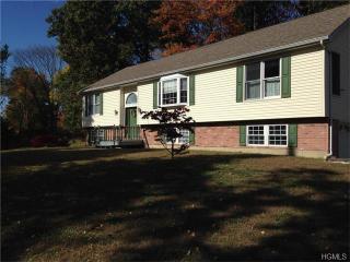 3 Allen Ln, Bloomingburg, NY 12721-2900