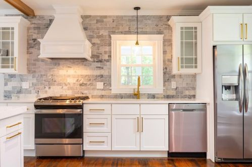 46 Forbes St, Providence RI  02908-2018 exterior