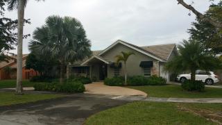13800 107th Ave, Miami, FL 33176-6627