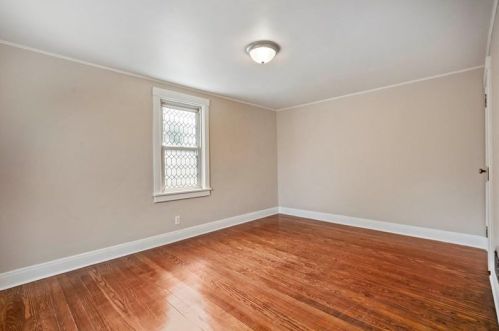 822 Shady Ave, North Charleroi PA  15022-1860 exterior