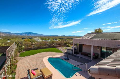 10695 Haymarket St, Tucson, AZ 85747-5942