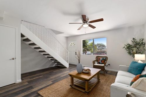727 Toyne St, San Diego, CA 92102-4641