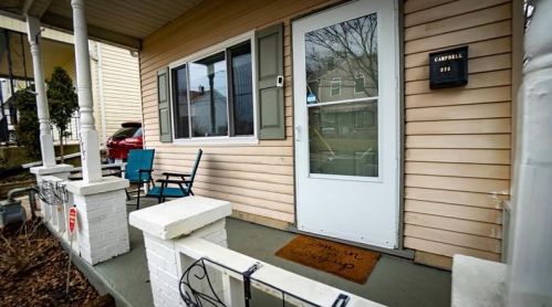 375 Copperfield Ave, Pittsburgh, PA 15210-3813