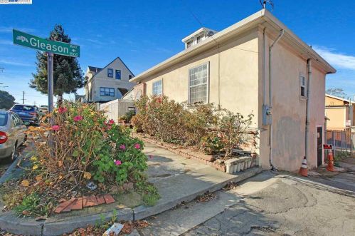 1515 15th Ave, Oakland, CA 94606-4423