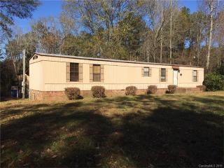 139 Woodland Dr, Polkton, NC 28135-9696
