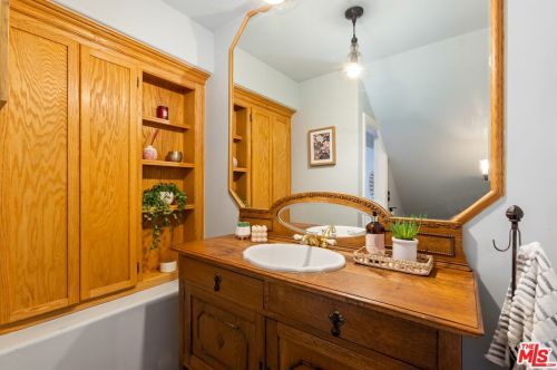 1125 Old Topanga Canyon Rd, Topanga CA  90290-3825 exterior
