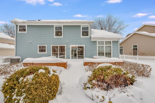 6820 107 Ave, Kenosha WI 53142-7864 exterior