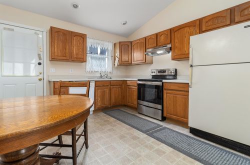 136 Prospect Ave, Bellefontaine OH  43311-1518 exterior