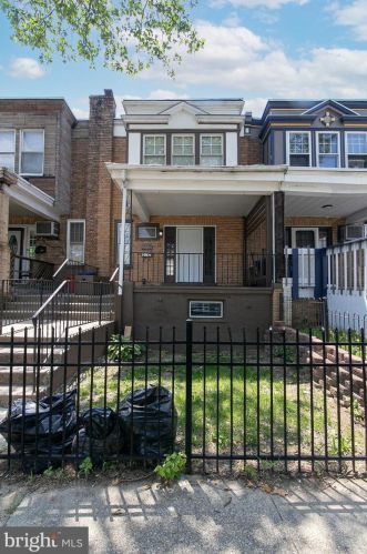 2771 Congress Rd, Camden NJ  08104-2907 exterior