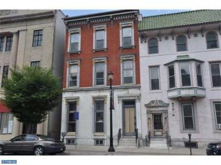 133 Broad St, Hometown, PA 18252-1979