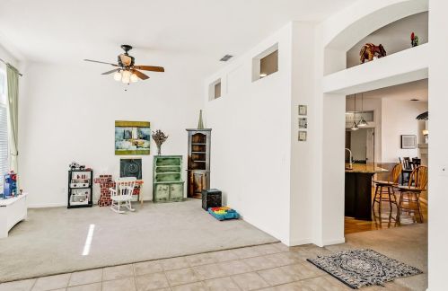 9247 Brown Rd, Elk Grove CA  95624-3917 exterior