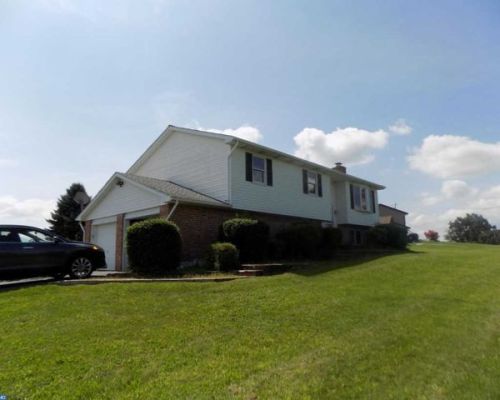 251 Tower Rd, Centre, PA 19541-9432