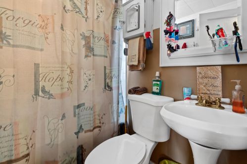 2161 95, Milwaukee WI exterior