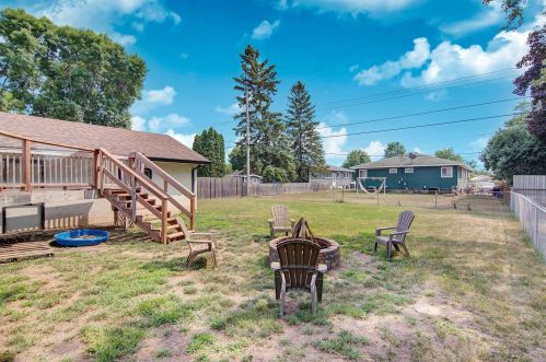151 Poplar St, South Saint Paul MN  55075-3519 exterior