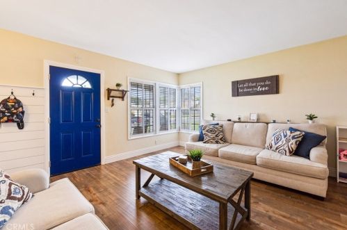 10426 Corley Dr, Whittier, CA 90604-1112