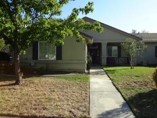 9192 Ivy League Cir, Citrus Heights, CA 95662-4266