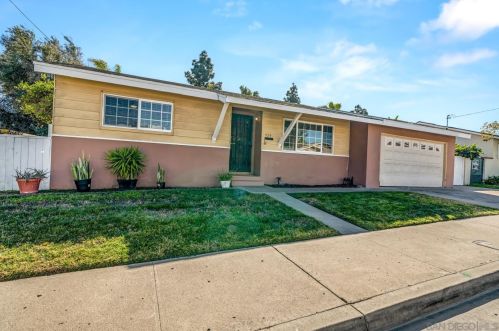 924 Bucky Ln, National City CA  91950-1406 exterior