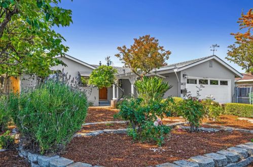1407 Santa Fe Dr, San Jose, CA 95118-2441