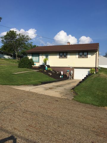 201 Monroe Ave, Kilgore, OH 44615-1529