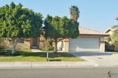 1011 Alameda St, Calexico, CA 92231-3920