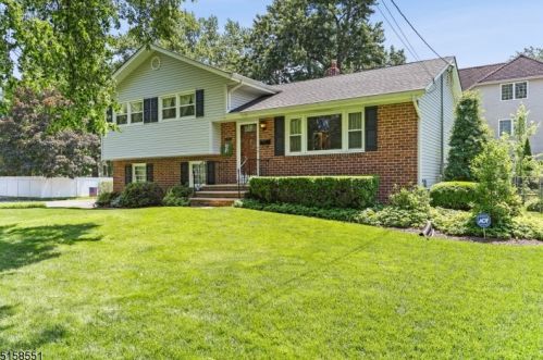 1322 Central Ave, Westfield, NJ 07090-2236